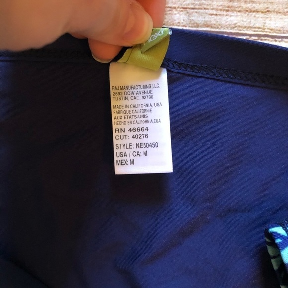 Next Bikini Bottom - Picture 5 of 6